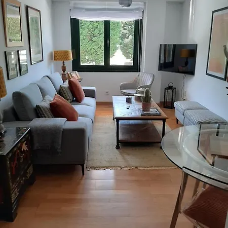 El Neru. En Zona Verde Y Junto Al Mar. Apartament